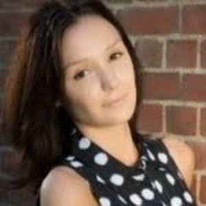 Meet your Posher, Hillary lane